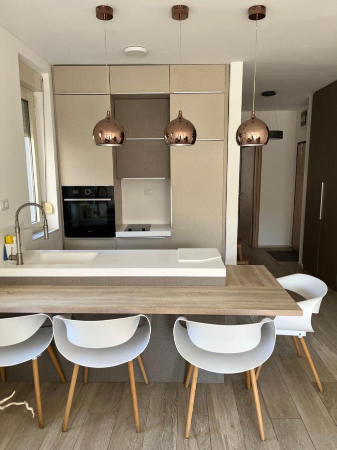 Atina Apartment, City Centre Budva ,Luxurious, Bright, Parking Exterior foto